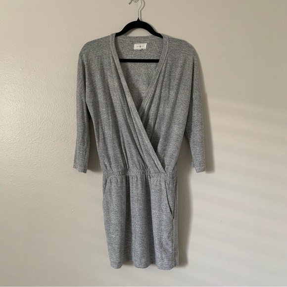 Lou & Grey Soft Marlknit Blouson Surplice Dress - Picture 3 of 10